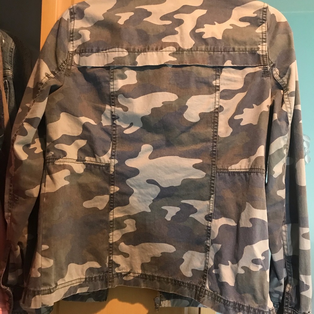 Camo jacket! - Picture 3 of 3